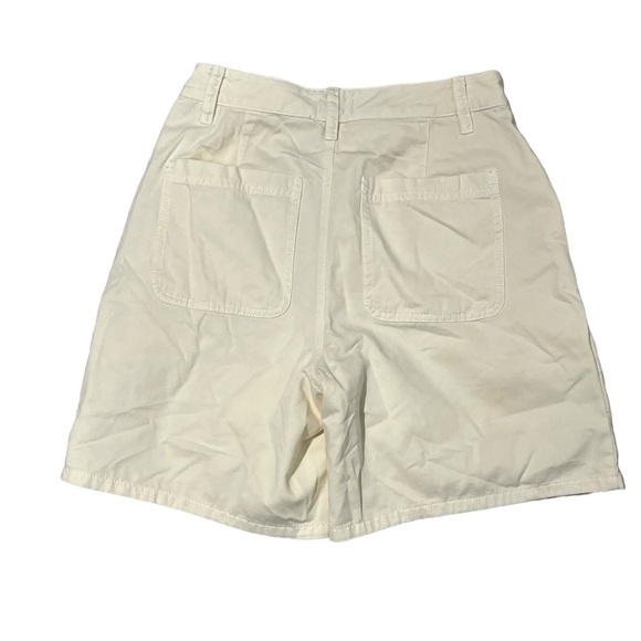 Aritzia Sunday Best Jaden 5" Short in birch - size 4 - Picture 7 of 11